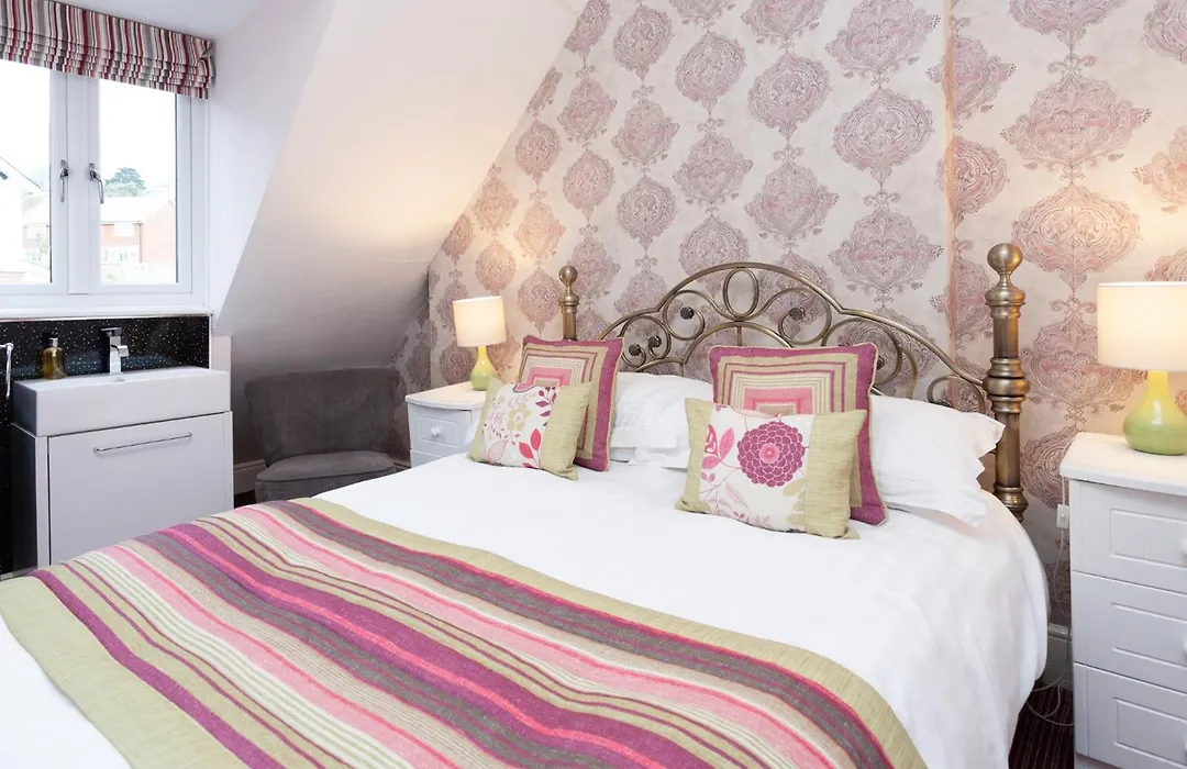 The Ravenswood B&B-1